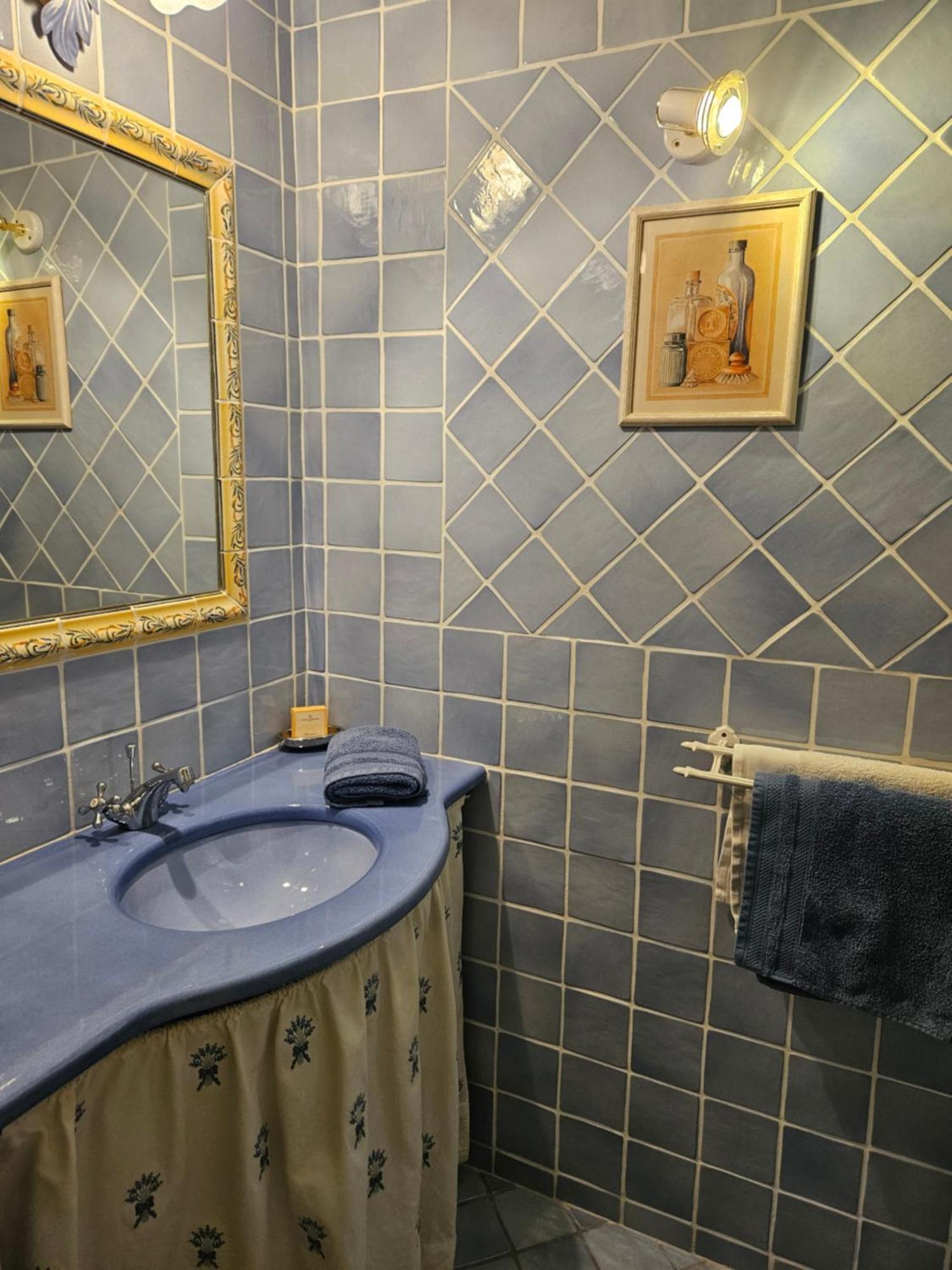Bastide Des Oliviers Bed and Breakfast Moustiers-Sainte-Marie Exteriör bild